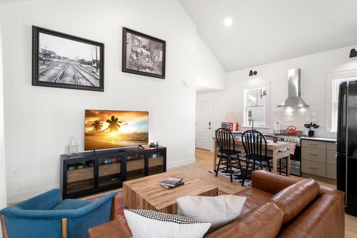 Casa Romeo - Luxury Ybor Apt, Steps To 7Th Ave Τάμπα Εξωτερικό φωτογραφία