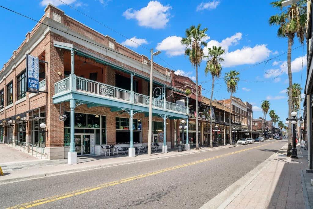 Casa Romeo - Luxury Ybor Apt, Steps To 7Th Ave Τάμπα Εξωτερικό φωτογραφία