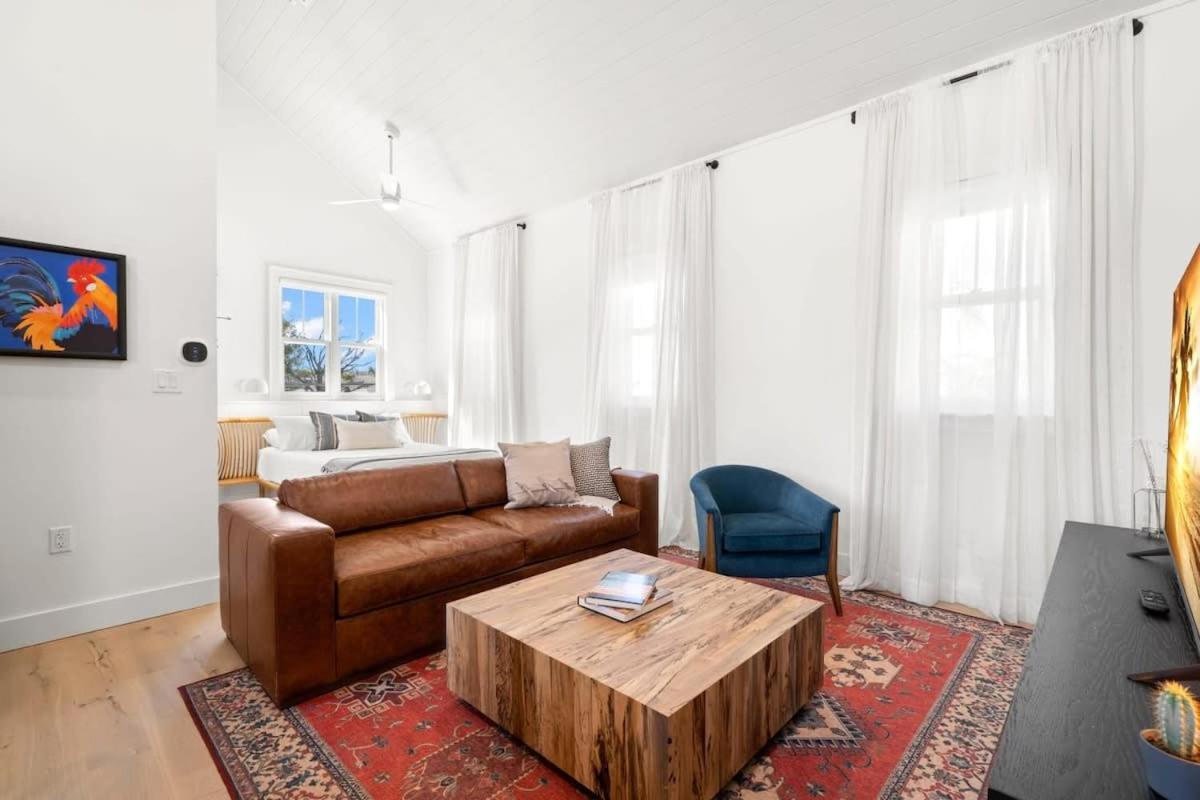 Casa Romeo - Luxury Ybor Apt, Steps To 7Th Ave Τάμπα Εξωτερικό φωτογραφία