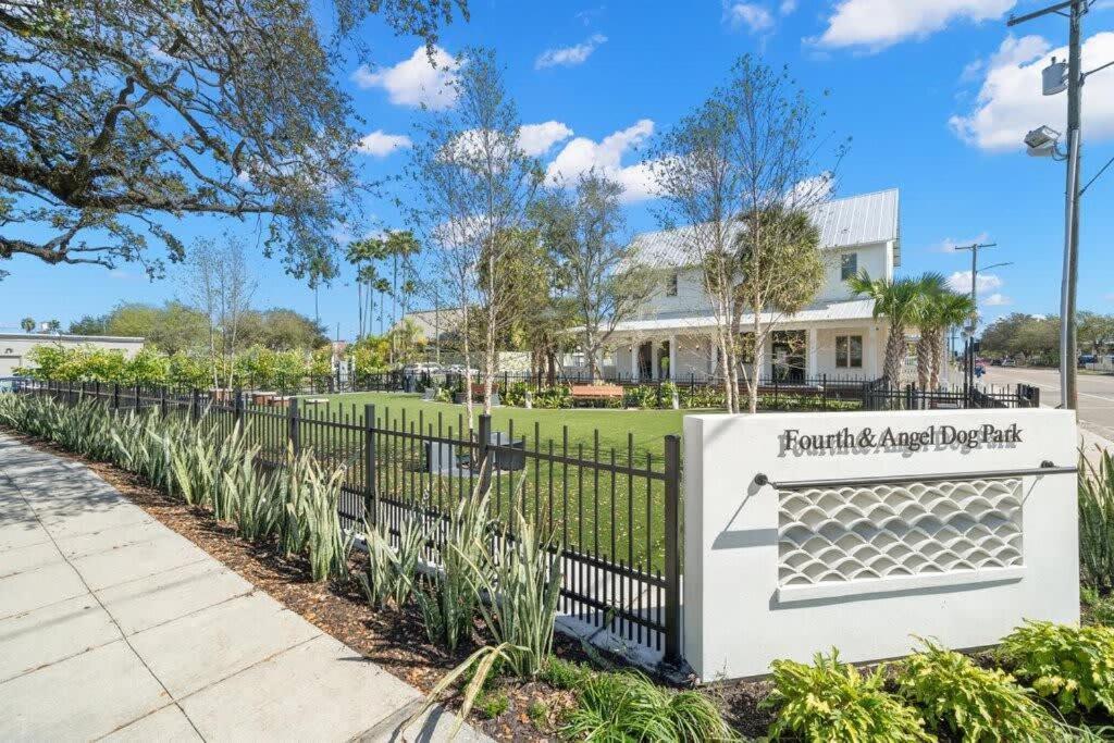 Casa Romeo - Luxury Ybor Apt, Steps To 7Th Ave Τάμπα Εξωτερικό φωτογραφία